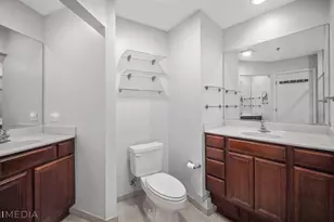 1600 S Indiana Ave, Chicago, IL 60616 - Photo 8
