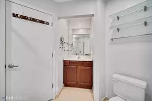 1600 S Indiana Ave, Chicago, IL 60616 - Photo 16