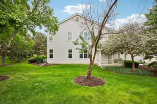 502 Heritage Ct, Saint Charles, IL 60175 - Photo 22