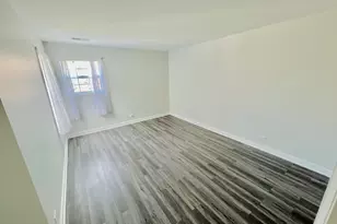 925 Sheridan Cir, Naperville, IL 60563 - Photo 10