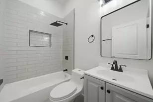 2702 W Adams St, Chicago, IL 60612 - Photo 14