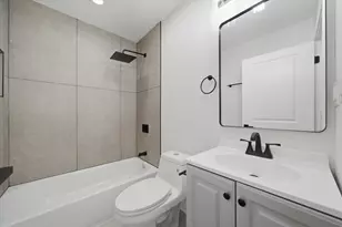 2702 W Adams St, Chicago, IL 60612 - Photo 10