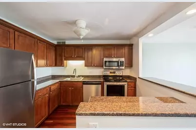211 E Ohio Street #2704, Chicago, IL 60611 - Photo 4