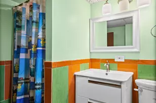5224 W Oakdale Ave, Chicago, IL 60641 - Photo 18