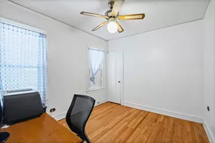 5224 W Oakdale Ave, Chicago, IL 60641 - Photo 12
