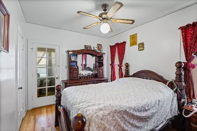 5224 W Oakdale Avenue, Chicago, IL 60641 - Photo 8