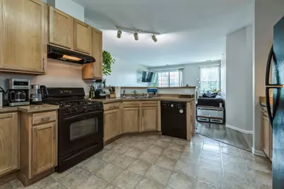 250 Rosehall Drive #260, Lake Zurich, IL 60047 - Photo 6