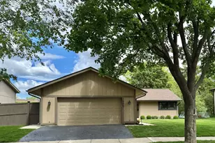 626 Bryce Trail, Roselle, IL 60172 - Photo 26