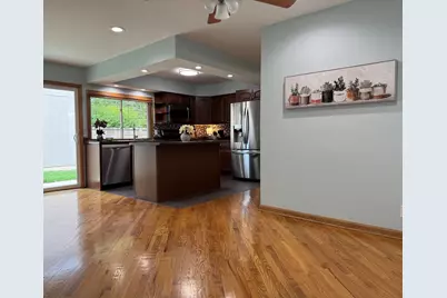 626 Bryce Trail, Roselle, IL 60172 - Photo 18