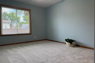 626 Bryce Trail, Roselle, IL 60172 - Photo 14