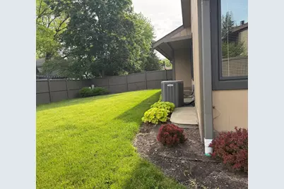 626 Bryce Trail, Roselle, IL 60172 - Photo 40