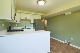 500 N Westwood Ave, Lombard, IL 60148 - Photo 22