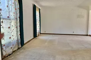 107 Hilltop St, Colona, IL 61241 - Photo 4