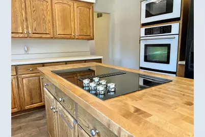 107 Hilltop Street, Colona, IL 61241 - Photo 12