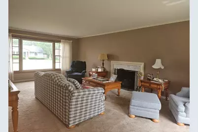 346 N Van Nortwick Avenue, Batavia, IL 60510 - Photo 4