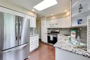 605 N Rohlwing Rd, Palatine, IL 60074 - Photo 8