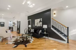 6450 S Greenwood Ave, Chicago, IL 60637 - Photo 2