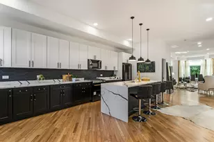 6450 S Greenwood Ave, Chicago, IL 60637 - Photo 10