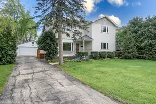 511 W Palatine Rd, Palatine, IL 60067 - Photo 2