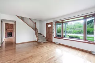 511 W Palatine Rd, Palatine, IL 60067 - Photo 14
