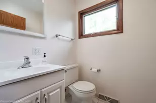 511 W Palatine Rd, Palatine, IL 60067 - Photo 26