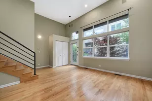 1811 N Rockwell St, Chicago, IL 60647 - Photo 4