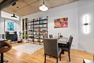 110 N Peoria St, Chicago, IL 60607 - Photo 4