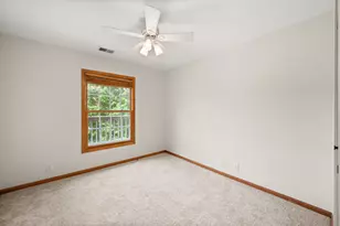183 McLaren Dr N, Sycamore, IL 60178 - Photo 16