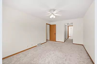 183 McLaren Drive N #183, Sycamore, IL 60178 - Photo 12