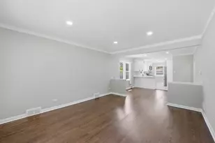 13116 S Ave O Ave, Chicago, IL 60633 - Photo 6