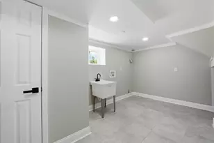 13116 S Ave O Ave, Chicago, IL 60633 - Photo 16
