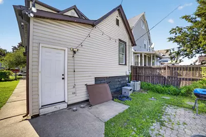 [Address not provided], Melrose Park, IL 60160 - Photo 32