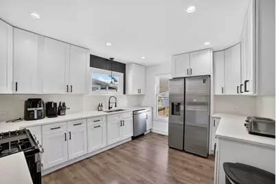 [Address not provided], Melrose Park, IL 60160 - Photo 10