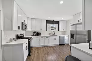 135 N 16th Ave, Melrose Park, IL 60160 - Photo 14