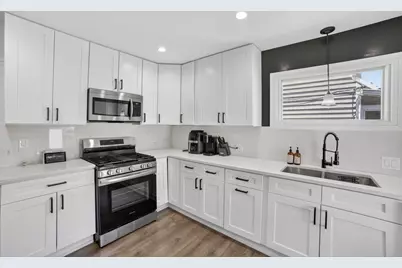 [Address not provided], Melrose Park, IL 60160 - Photo 12