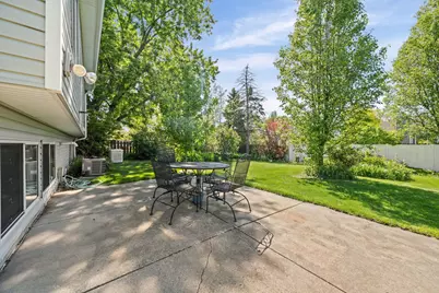 621 Cutter Lane, Elk Grove Village, IL 60007 - Photo 28