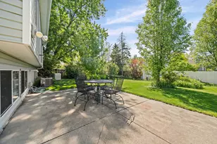 621 Cutter Ln, Elk Grove Village, IL 60007 - Photo 28