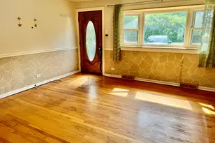 155 N Mill Rd, Wood Dale, IL 60191 - Photo 6