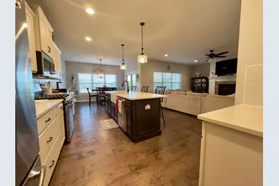 801 Ann Marie Drive, Utica, IL 61373 - Photo 10