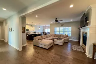 801 Ann Marie Dr, Utica, IL 61373 - Photo 8