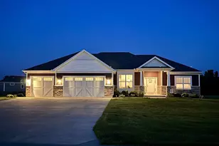 801 Ann Marie Dr, Utica, IL 61373 - Photo 1