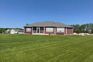 801 Ann Marie Dr, Utica, IL 61373 - Photo 28