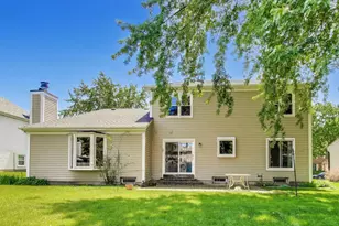 1276 Chatham Ln, Roselle, IL 60172 - Photo 20