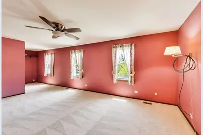 1276 Chatham Lane, Roselle, IL 60172 - Photo 14