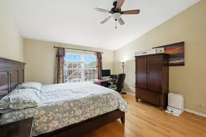 1270 Georgetown Way, Vernon Hills, IL 60061 - Photo 10