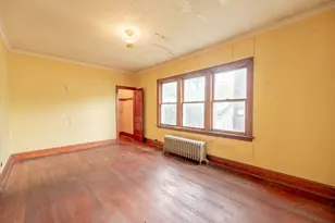 2323 Highland Ave, Berwyn, IL 60402 - Photo 8
