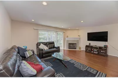 1679 W Ethans Glen Drive, Palatine, IL 60067 - Photo 10
