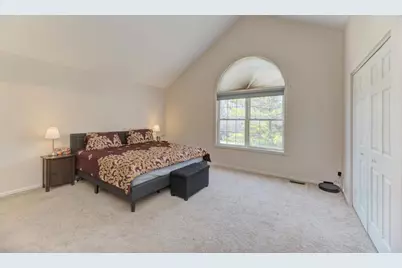 1679 W Ethans Glen Drive, Palatine, IL 60067 - Photo 20