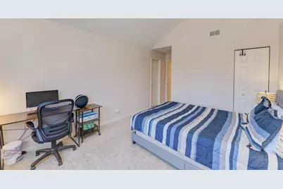 1679 W Ethans Glen Drive, Palatine, IL 60067 - Photo 16