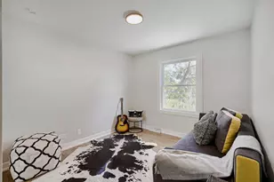 445 E Fullerton Ave, Addison, IL 60101 - Photo 16